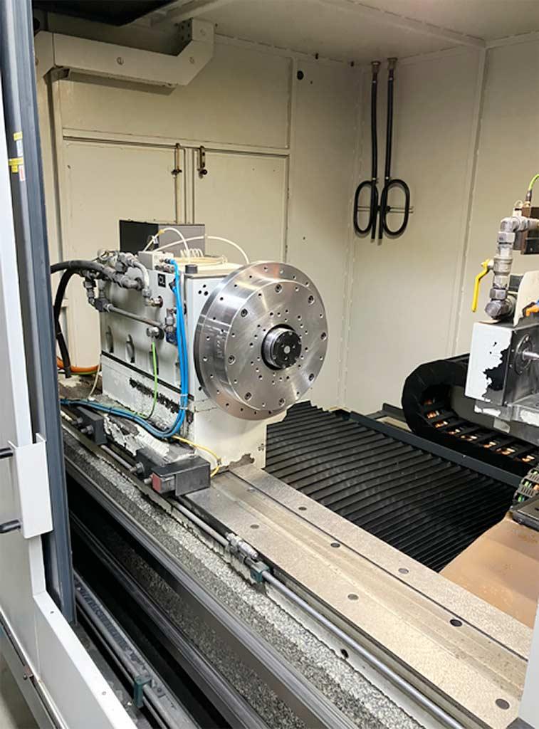 CNC External Cylindrical Grinding Machine Willi Göbel GRS-III-2400-SP - Thumbnail 3