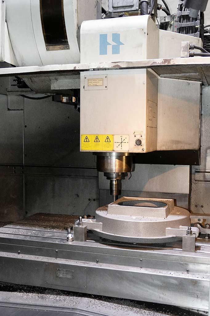 CNC Machining Center Hardinge VCM1250 P3 - Thumbnail 3