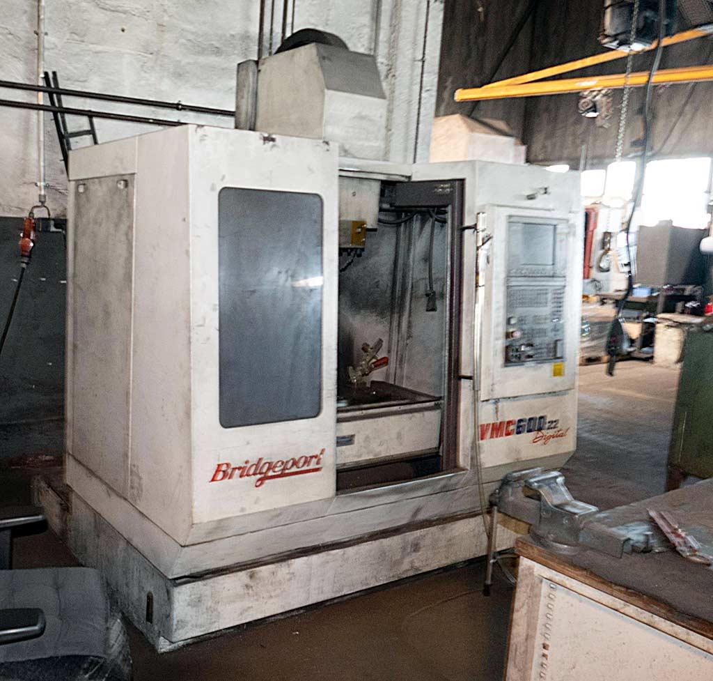 CNC Vertical Machining Center Bridgeport VMC 600 22 digital - Image 1