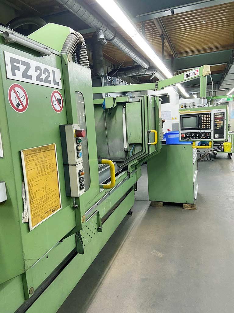 CNC Milling Machine Chiron FZ 22 L - Thumbnail 3