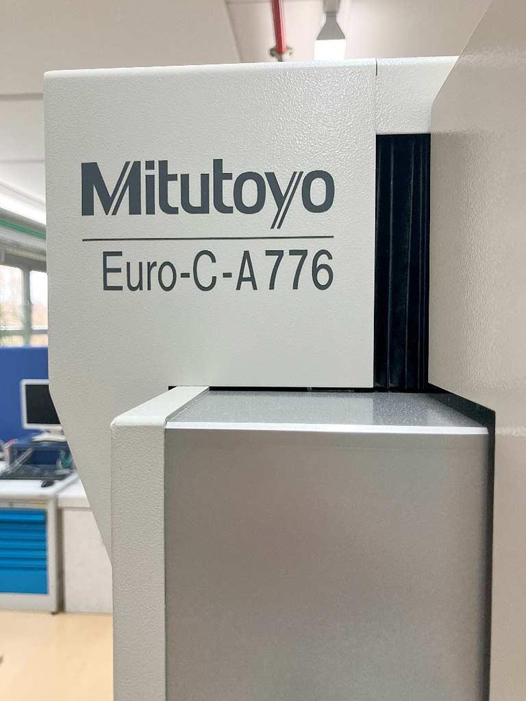 CNC Coordinate Measuring Machine Mitutoyo Euro-C Apex 776 - Thumbnail 2