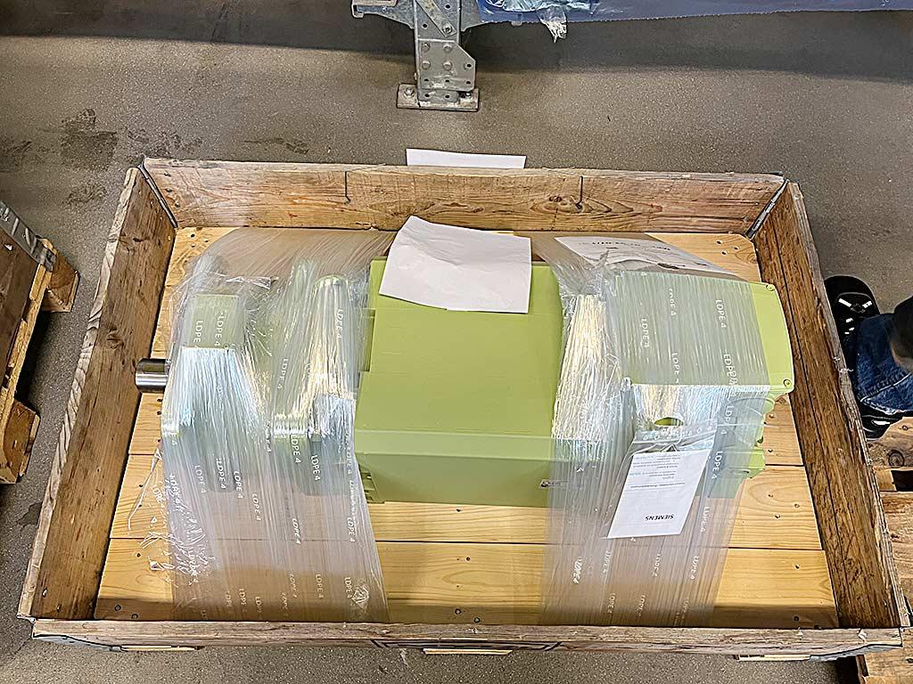 Servo Motor Siemens Simotics M-1 PH8 - Image 1