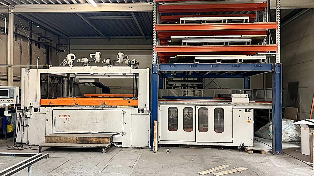 Vacuum Deep-Drawing Machine Geiss T8 DU - Image 1