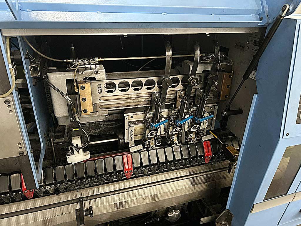 Saddle Stitcher Müller Martini SaHe MM-Tempo E220 - Thumbnail 7