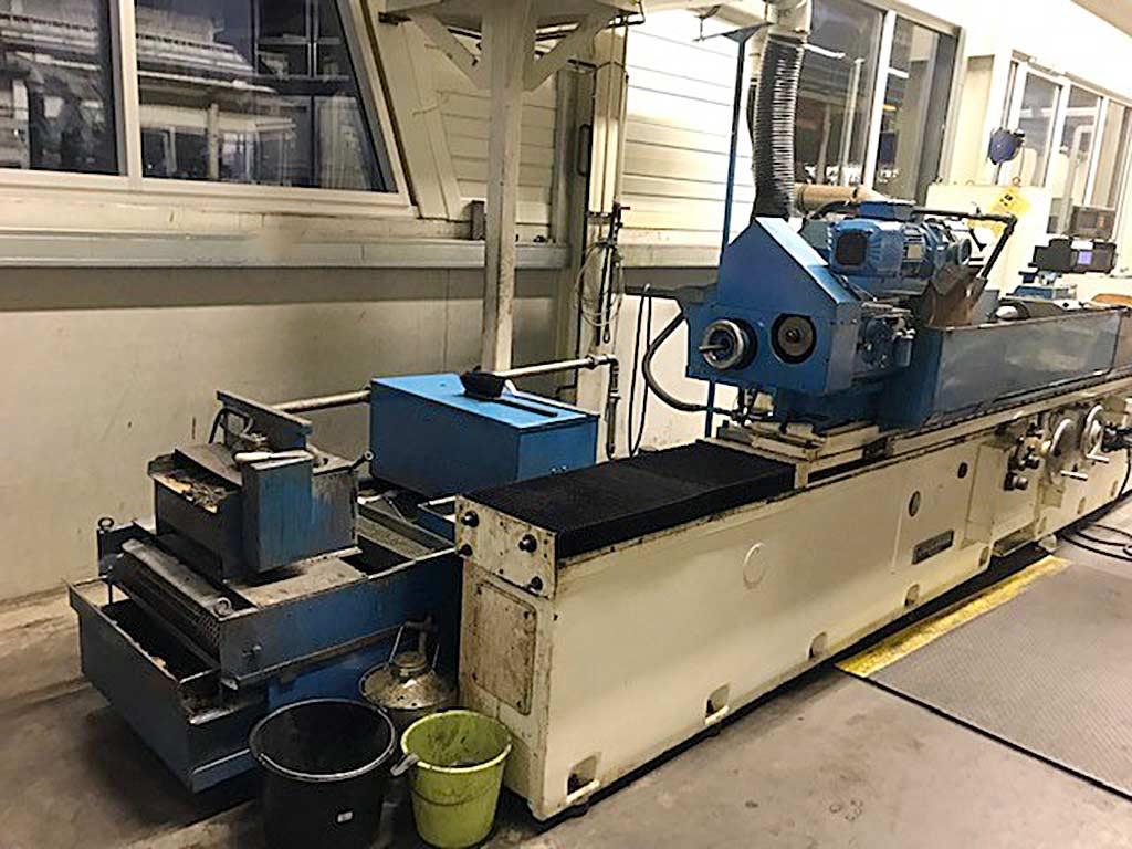 Cylindrical Grinding Machine Kikinda D15-2600/250 - Thumbnail 2