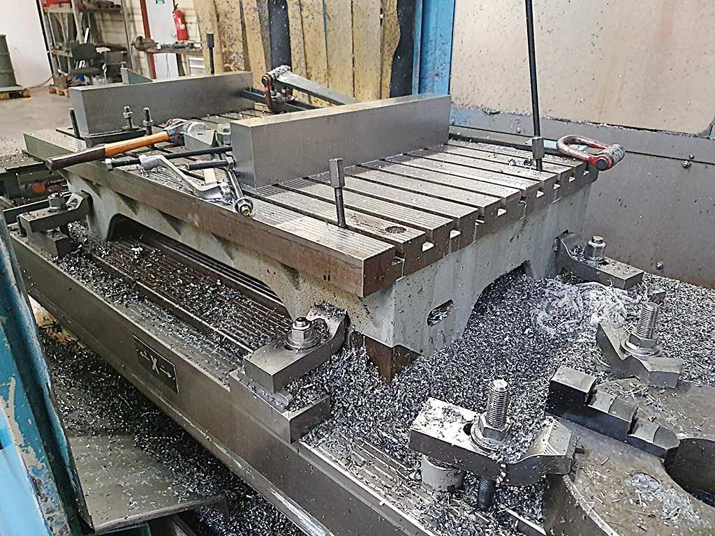 CNC Bed Milling Machine Cme FS-3 - Thumbnail 4