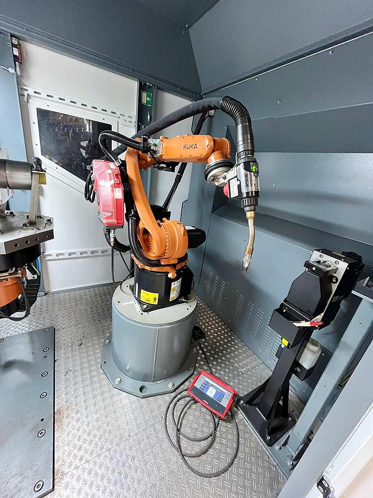 Welding Cell Kuka flexibleCUBE DKP-400 - Thumbnail 2