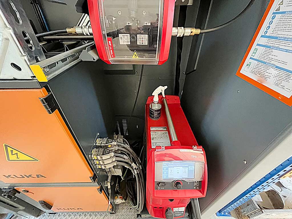 Welding Cell Kuka flexibleCUBE DKP-400 - Thumbnail 4