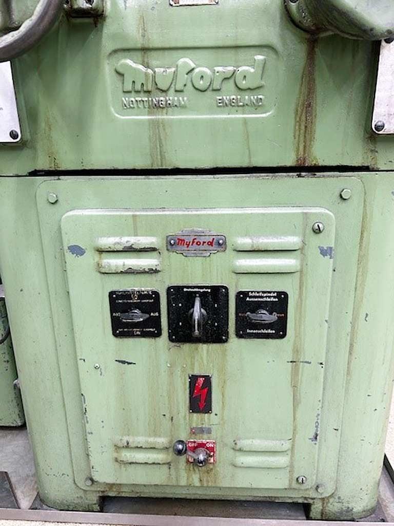 Cylindrical Grinding Machine Myford MG12 - Thumbnail 2