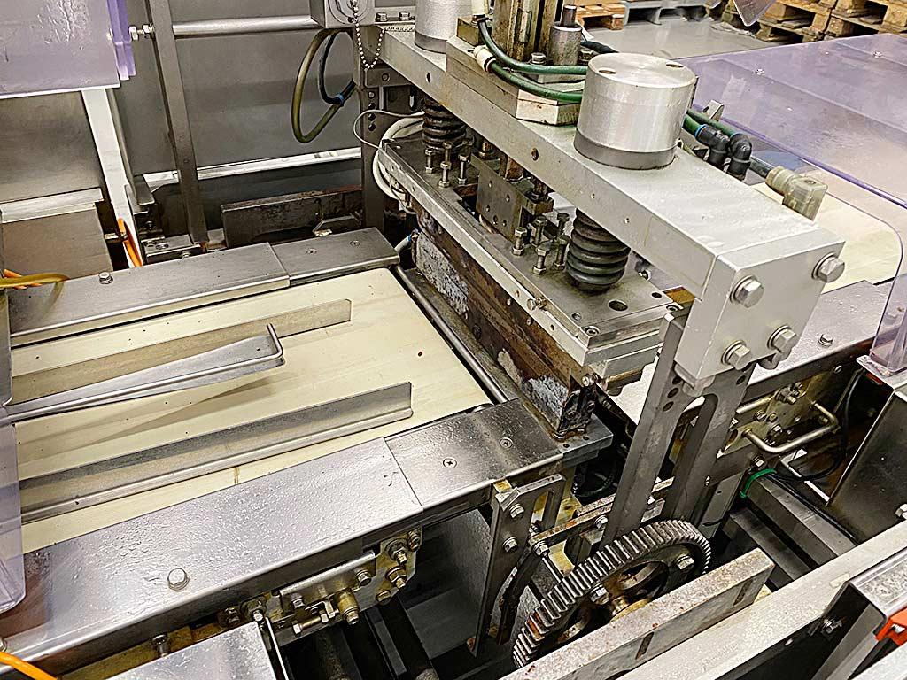 Bag Forming, Filling and Sealing Machine Fuji FW 3710FW/H - Thumbnail 6