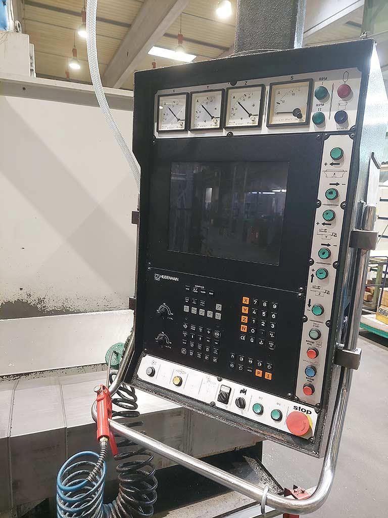 CNC Bed Milling Machine Zayer ZF 2000 - Thumbnail 4