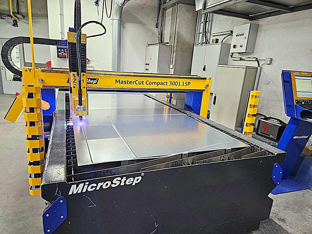 CNC Plasma Cutter Microstep MasterCut Compact 3000x1500 - Thumbnail 2