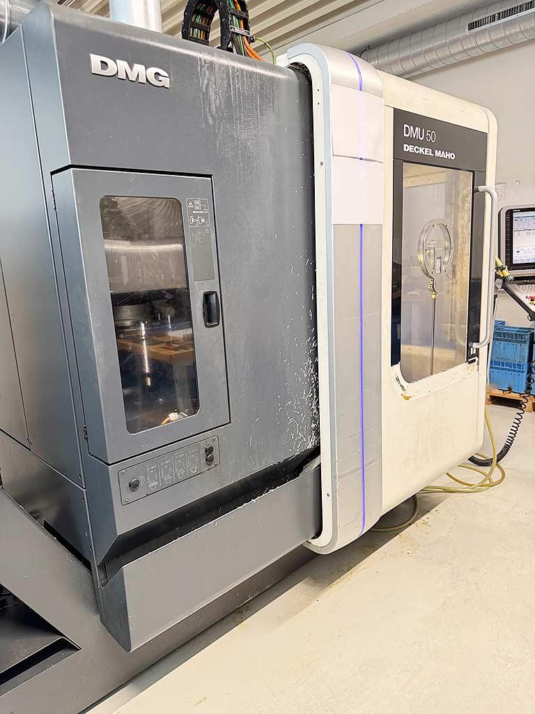 CNC 5-Axes Machining Center Deckel Maho DMU 50 - Image 1