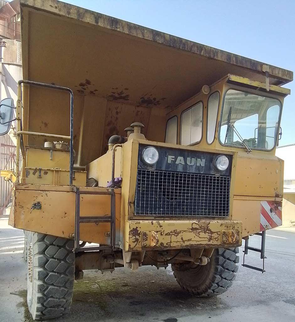 Dump Truck Faun K 35.5 - Image 1