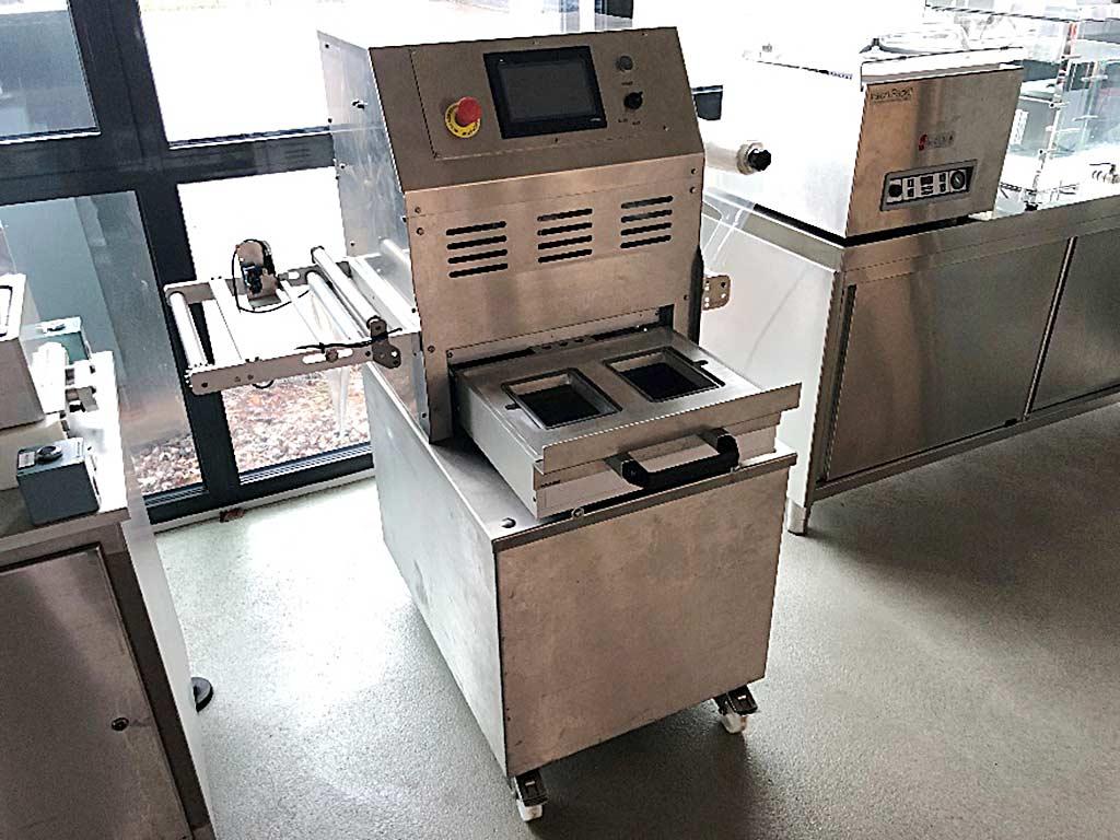 Tray Packaging Machine Italian Pack Oceania VAC SKIN - Image 1