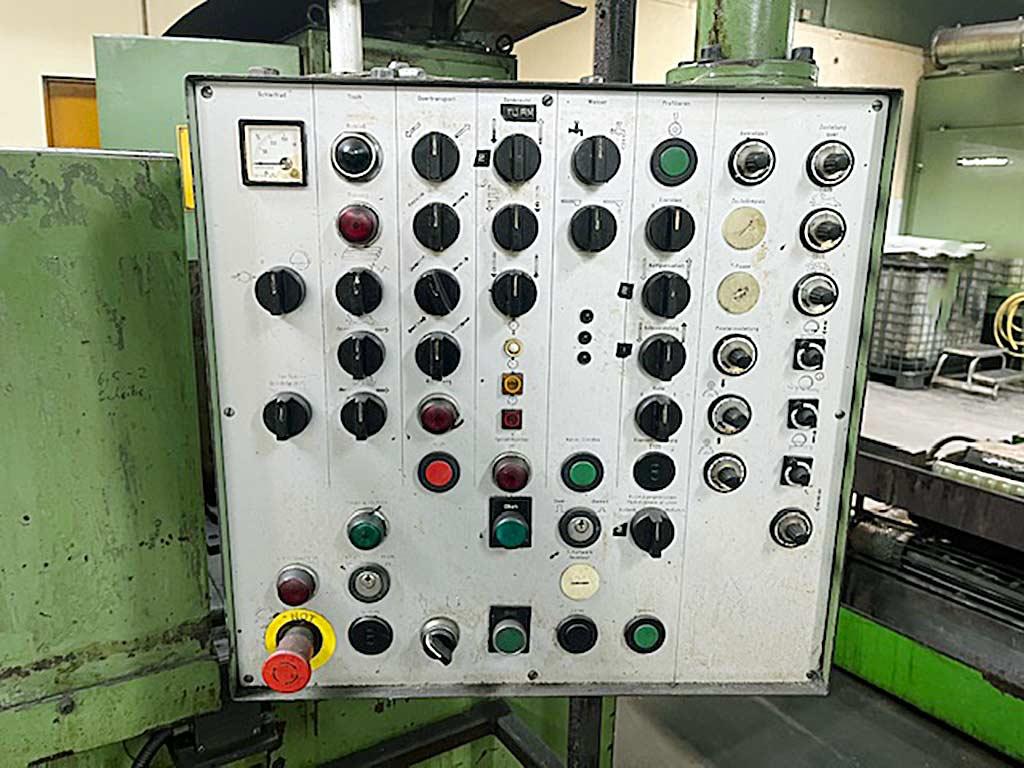 CNC Surface Grinding Machine Elb BD 010 VAK - Thumbnail 5