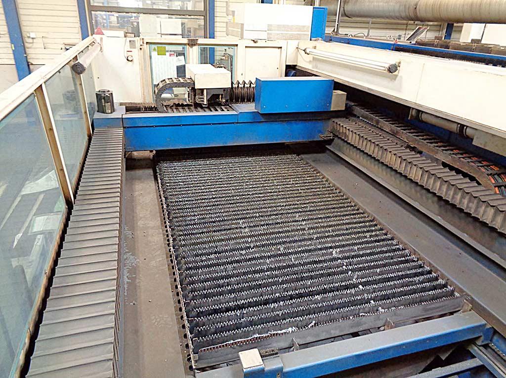 CNC Laser Cutting Machine Trumpf Trumatic 3050 L - Thumbnail 4