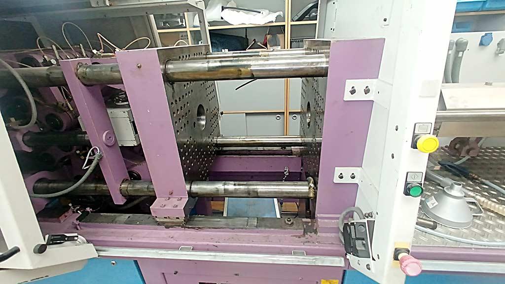 Injection Moulding Machine Ferromatik E100 - Thumbnail 2