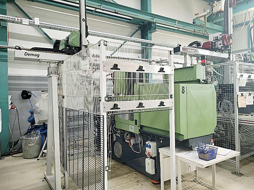 Injection Moulding Machine Demag/wittmann Extra 50-200 - Thumbnail 3