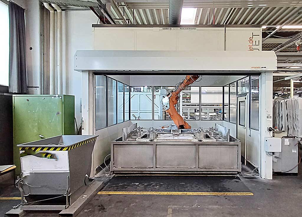 Water Jet Cutting Machine Abb IRB 6600 M2004 - Image 1