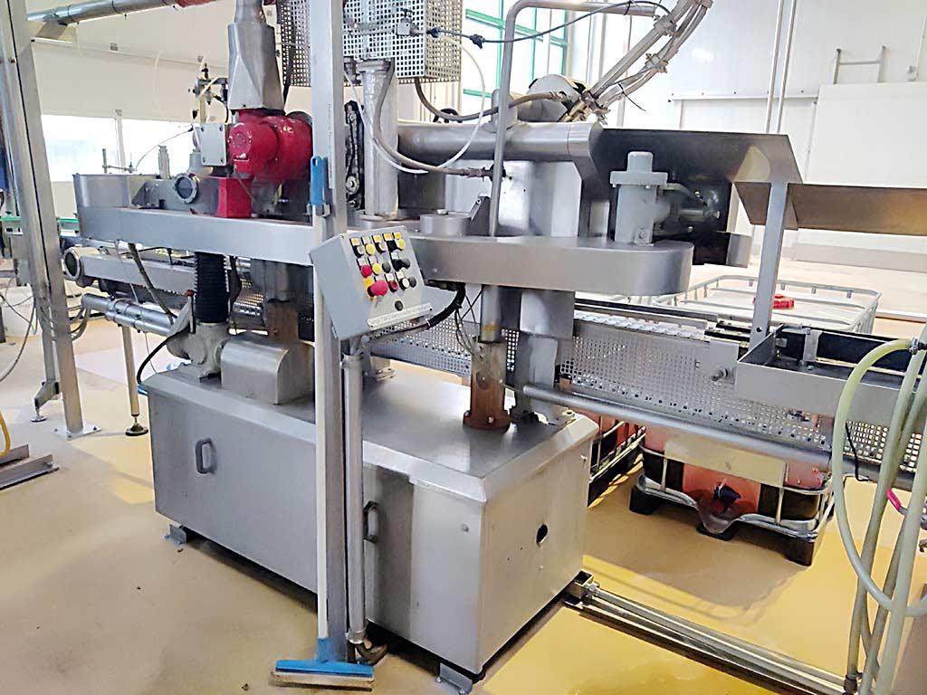 Washing, Filling and Sealing Line Niko/khs/krones 36.75.750.100/Innofil DNR 80/Starmatic - Thumbnail 3