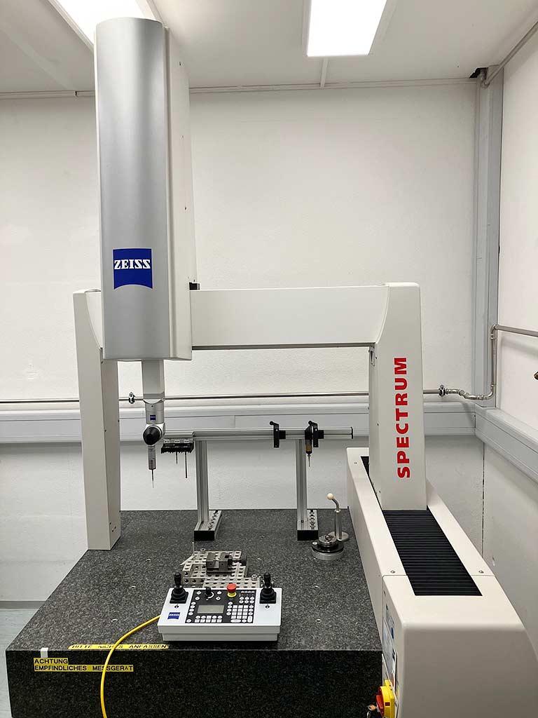 CNC Coordinate Measuring Machine Carl Zeiss Spectrum - Thumbnail 2