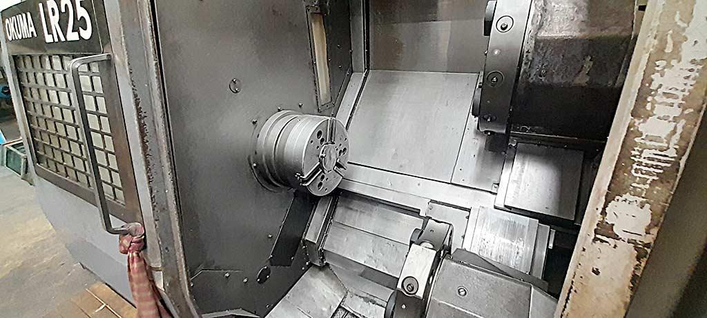 CNC Lathe Okuma LR 25 - Thumbnail 2