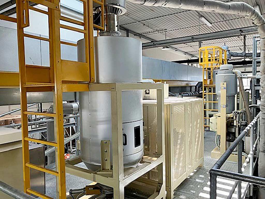 Injection Moulding Machine Husky H-PET230 AE RS95 - Thumbnail 5