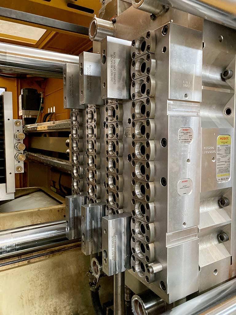 Injection Moulding Machine Husky H-PET230 AE RS95 - Thumbnail 8