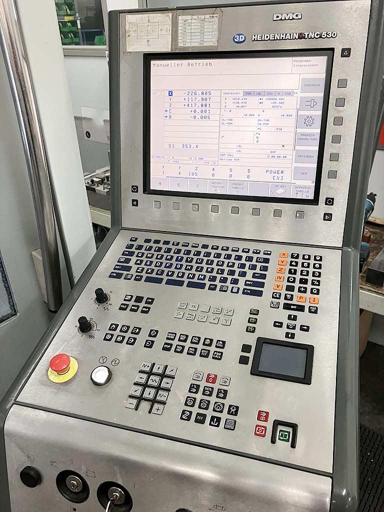 CNC Universal Milling Machine Deckel Maho DMU 70 - Thumbnail 5