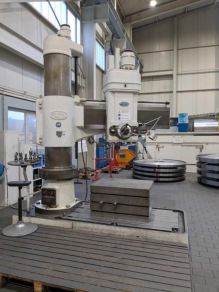 Radial Drilling Machine Raboma - Image 1