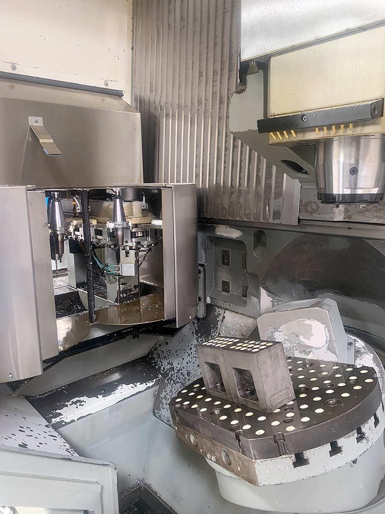CNC Milling Machine Deckel Maho DMU 50evo - Thumbnail 5