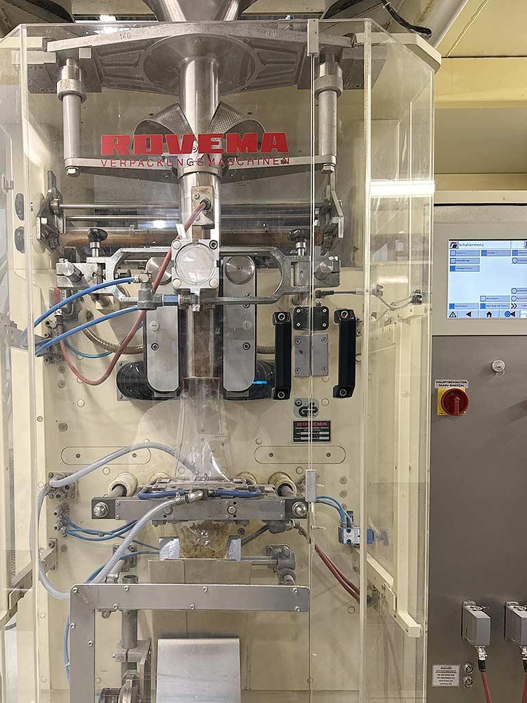 Bag Forming, Filling and Sealing Machine Rovema VXP 250/340 - Thumbnail 2