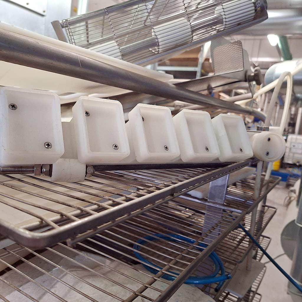 Molding Machine Cfs Bakel MLF 400 - Thumbnail 2