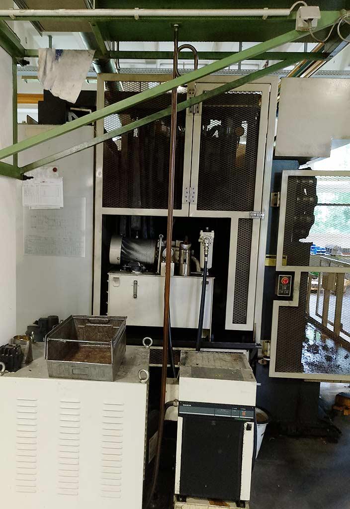 CNC Machinnig Center Toshiba BMC-63E - Thumbnail 4