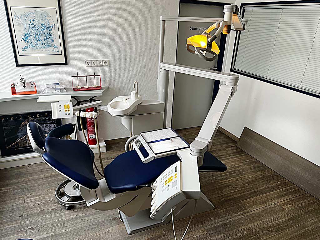 Treatment Chair Ritter D 428 U/D 720/Piezoson - Thumbnail 2