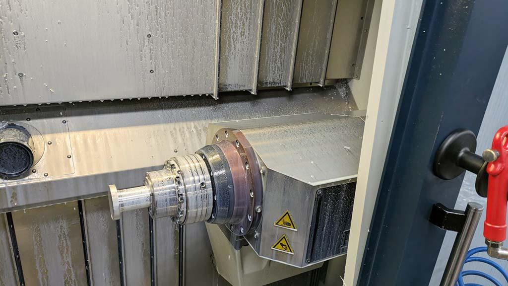 CNC Double-Spindle Turning Milling Center Spinner TTS 65-DUPLEX - Thumbnail 2