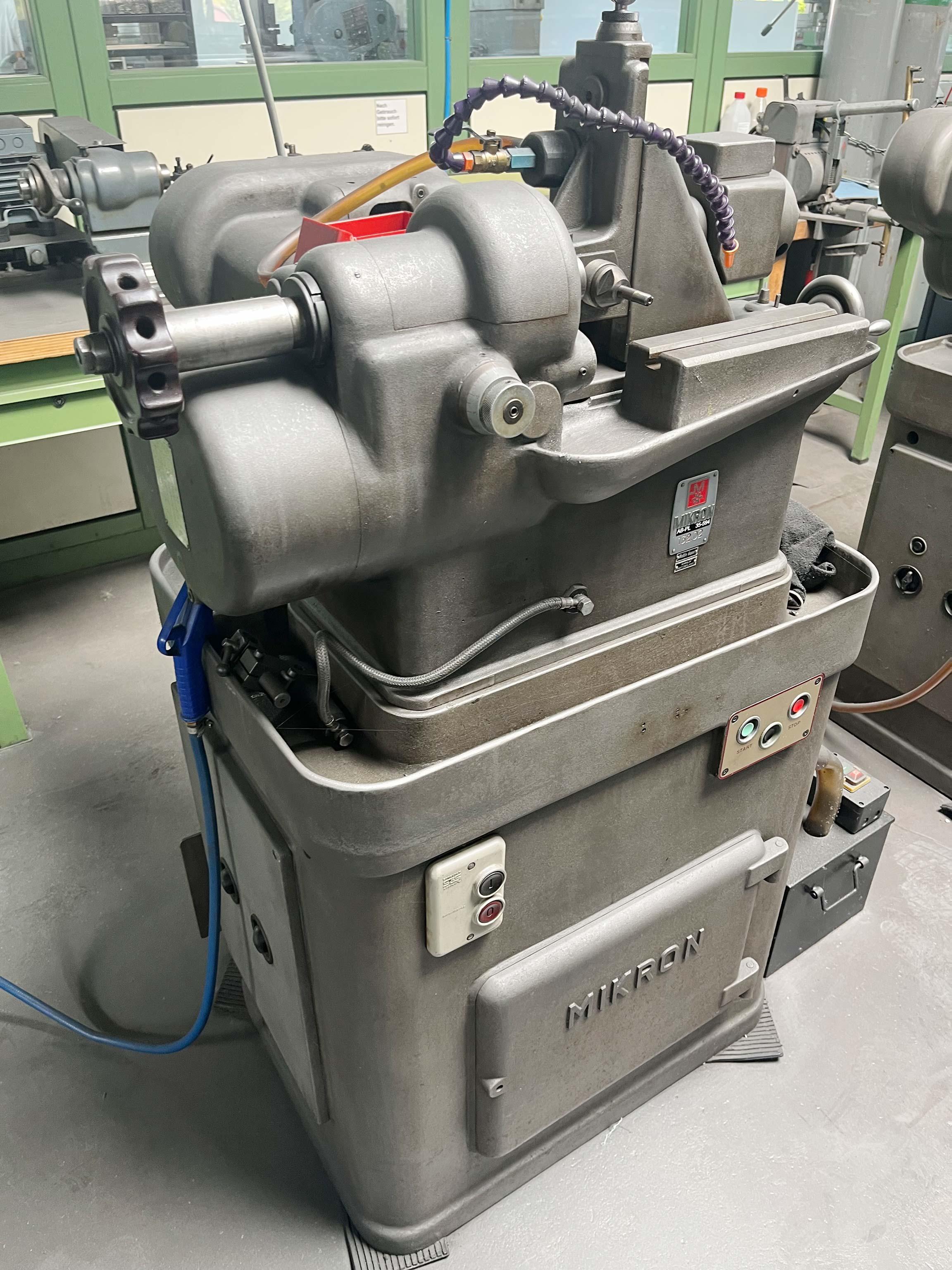 Thread Milling Machine Mikron 132.02 - Thumbnail 6