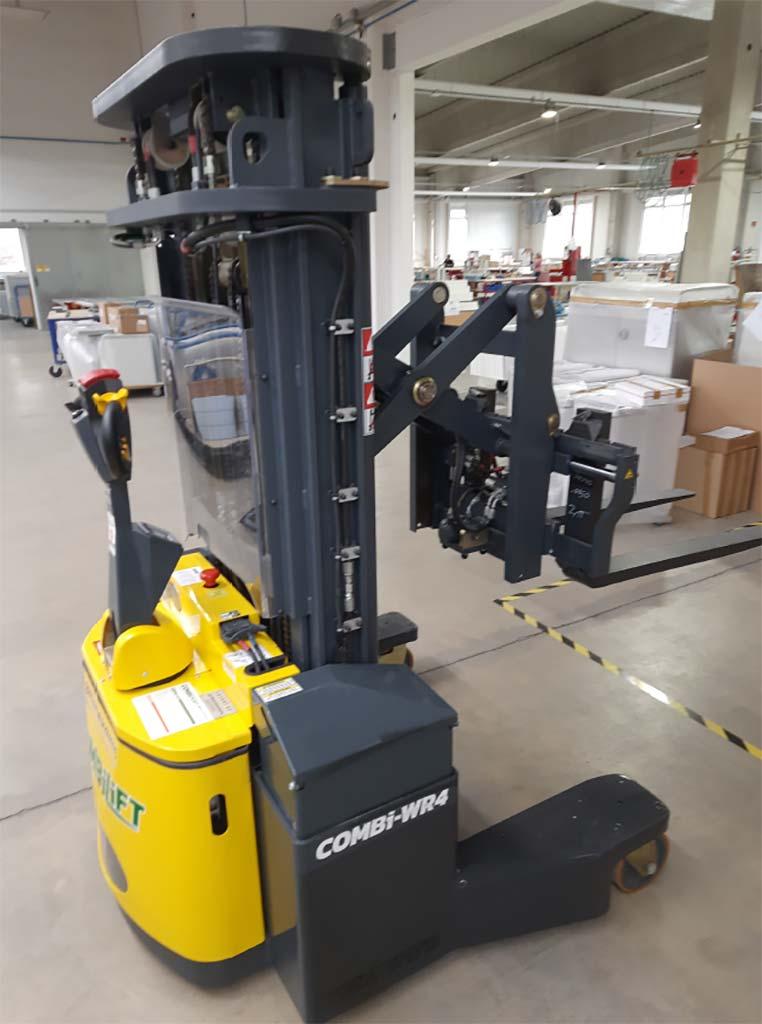 Manual Pedestrian Reach Stacker Combilift COMBI-WR4 - Thumbnail 2