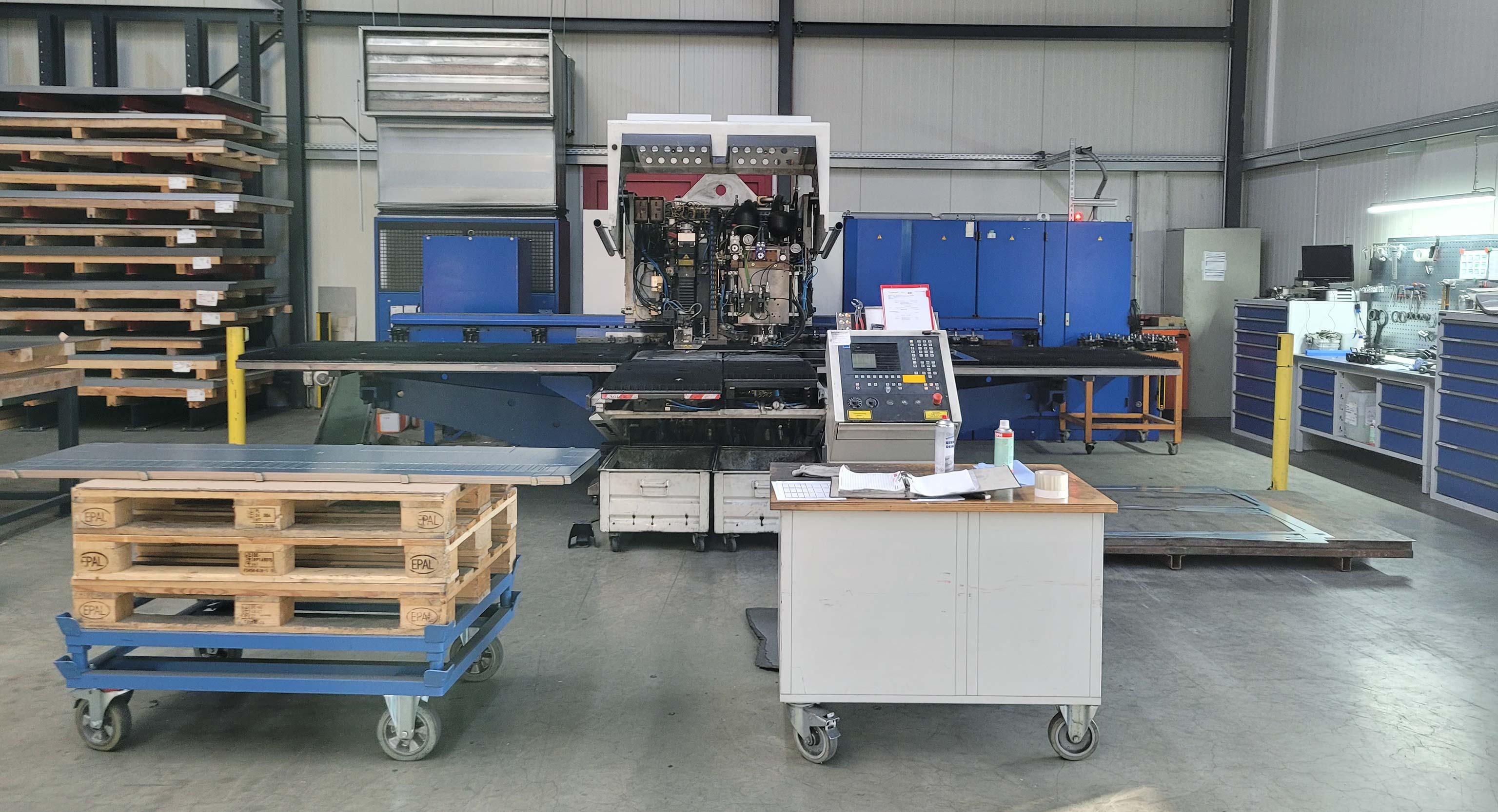 Punch Laser Machine Trumpf TRUMATIC 6000L - Thumbnail 2
