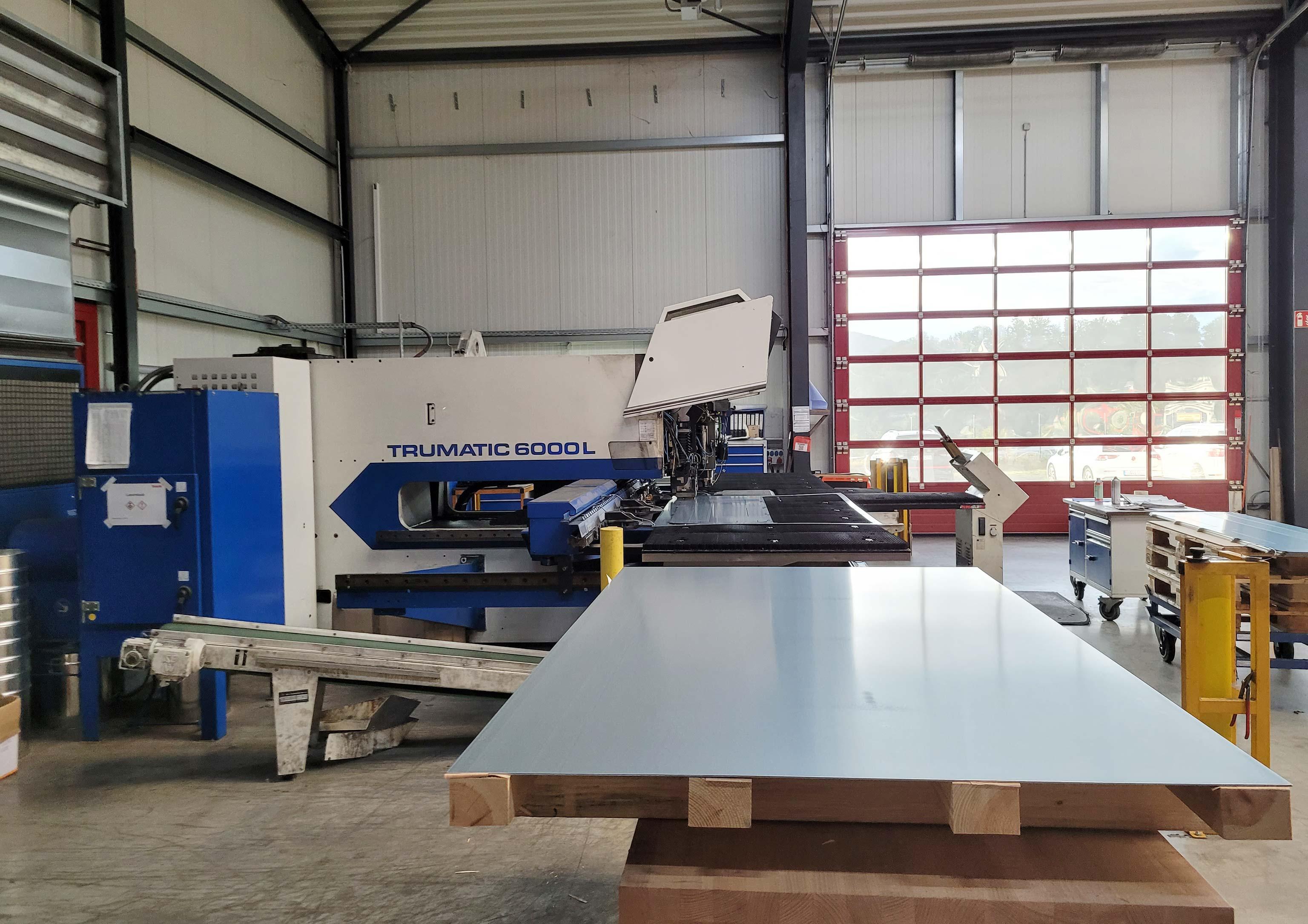 Punch Laser Machine Trumpf TRUMATIC 6000L - Thumbnail 3