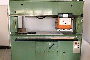 Receding Head Press Compart Veb Schuh design