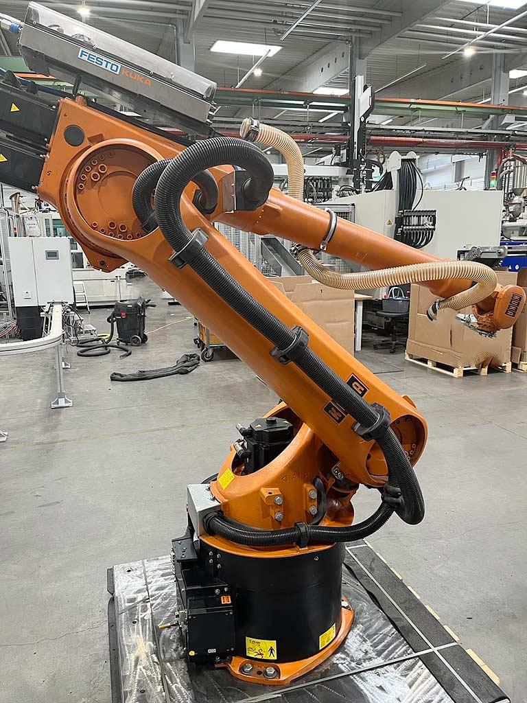 Kuka KR 30 L16-2 - Thumbnail 3
