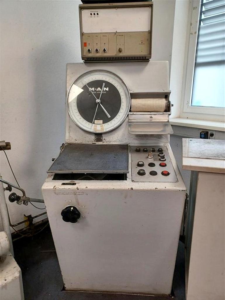 Man 200KN/9606 - Thumbnail 3